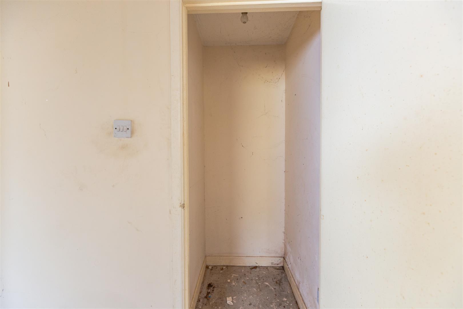 Vicarage Road, Morriston, Swansea, SA6 6DH